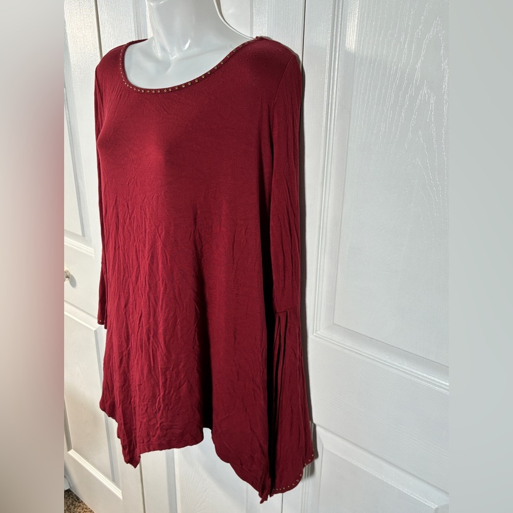 Rain Burgundy Asymmetrical Bell Sleeve Blouse w/ Gold Beaded Trim | Plus 1X - Picture 2 of 8